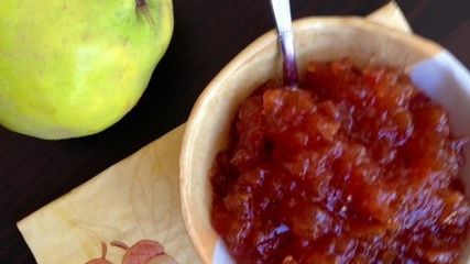 Amestecul de gutuie cu miere care face minuni pentru organism. Iată reţeta!