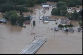 Uraganul Joaquin, "extrem de periculos", amenință coasta de est a SUA