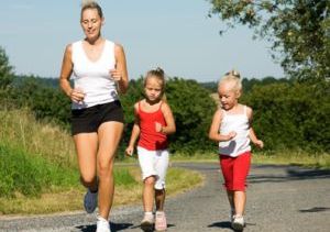 Mitul celor 30 de minute de mişcare pe zi, spulberat. Află de ce