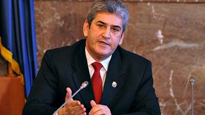 Un alt partid cere demisia lui Oprea și înființarea unei comisii parlamentare 