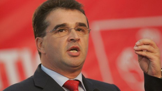 Oprișan, la Congresul PSD: Modificați această blestemată lege a incompatibilităților! 