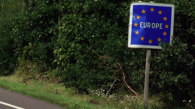 Aderarea României şi Bulgariei la Schengen, amânată până după 2017