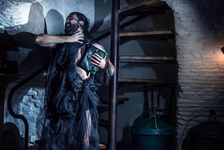 Laura Olaru lansează colecție capsulă AW 2015, intitulată Display