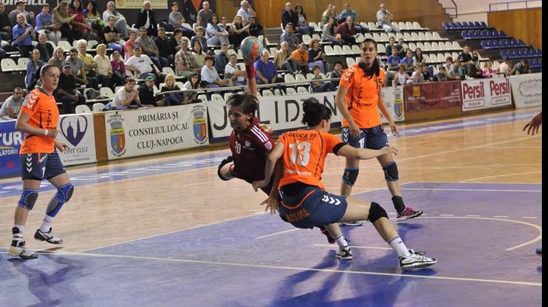 Handbal feminin: HCM Roman s-a calificat în optimile Cupei EHF 