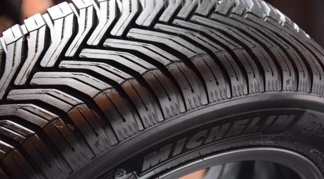 Cauciucurile de iarnă au o problemă la căldură. Când trebuie schimbate mai exact