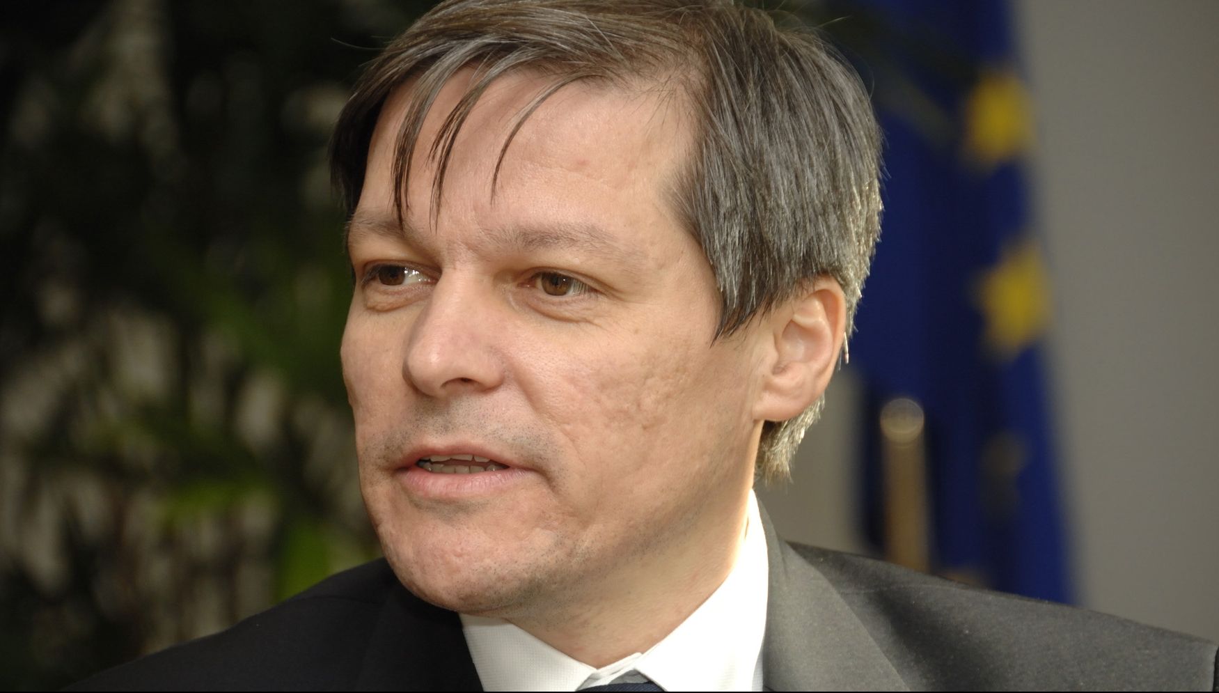 Dacian Cioloș, după întâlnirea cu liberalii: "Am primit asigurarea că PNL va susține Guvernul"