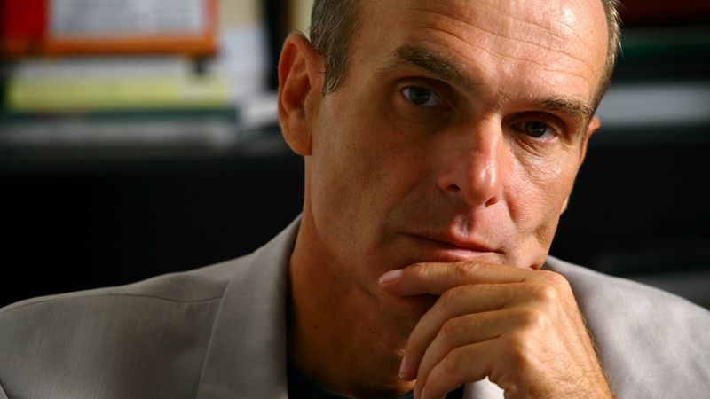 Cristian Tudor Popescu, atac dur la adresa Guvernului Cioloş pe tema infecţiilor din spitale