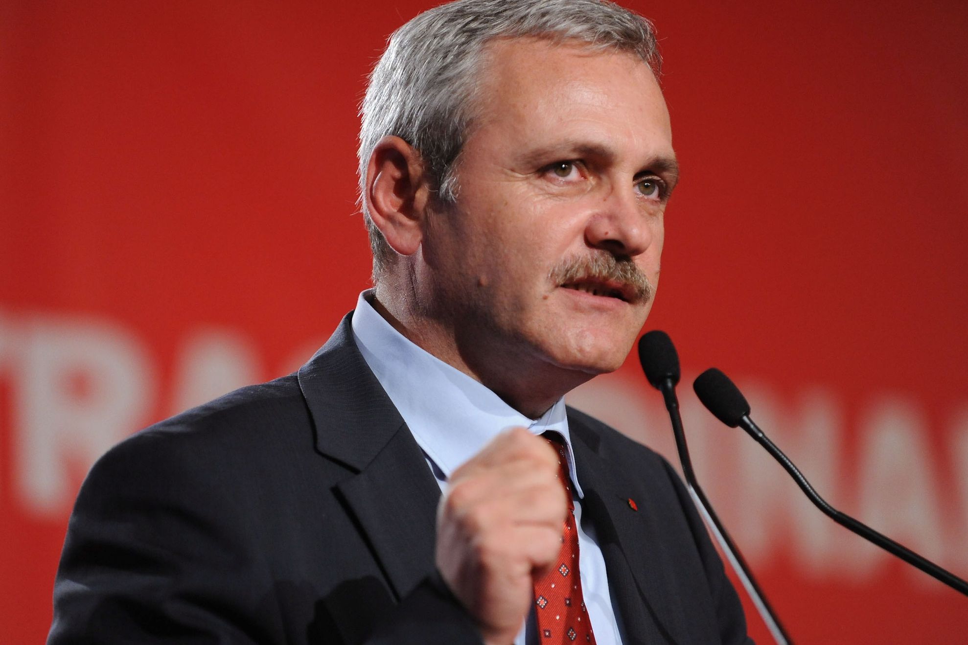 Majorarea salariilor cu 10%, decisă miercuri. Dragnea: Să vedem dacă asta e o măsură oportună acum 