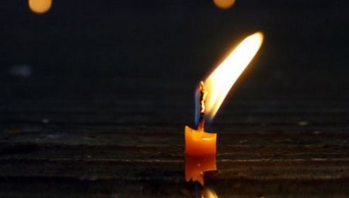 Incendiu la bloc. Un bărbat a murit 