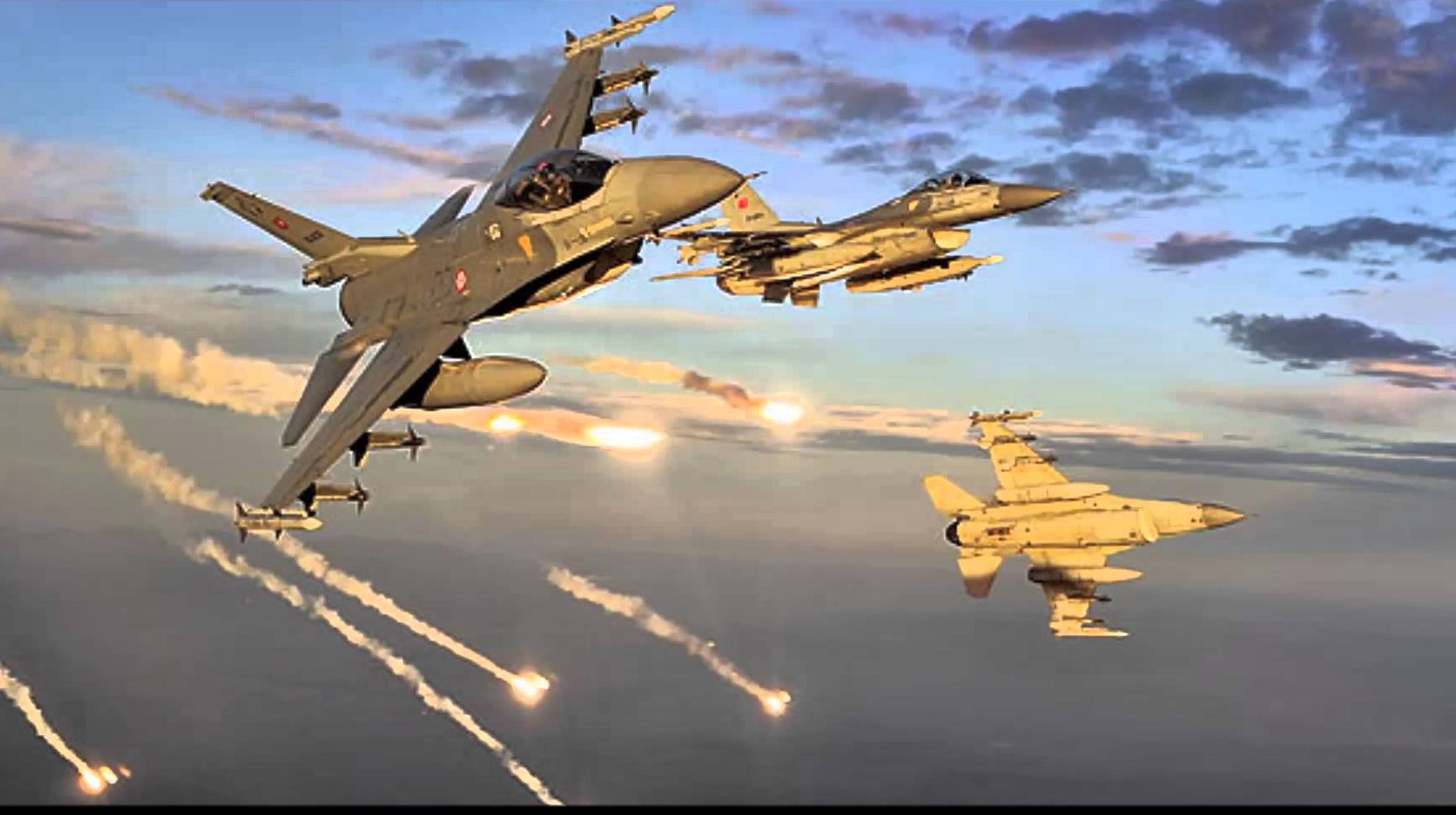 AUDIO: Avertismentul lansat de piloții turci înainte de doborârea avionului rusesc