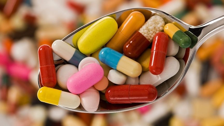 Pacienți-cobai, grav afectați de testarea unui medicament în Franța