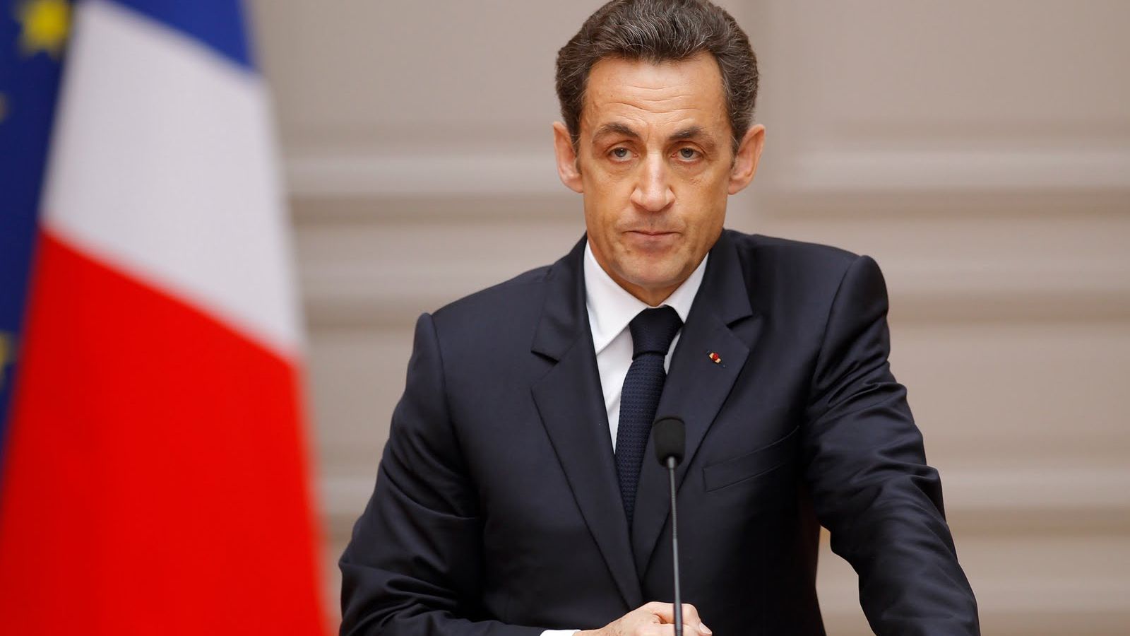 Partidul lui Nicolas Sarkozy cere anularea sancţiunilor UE impuse Rusiei