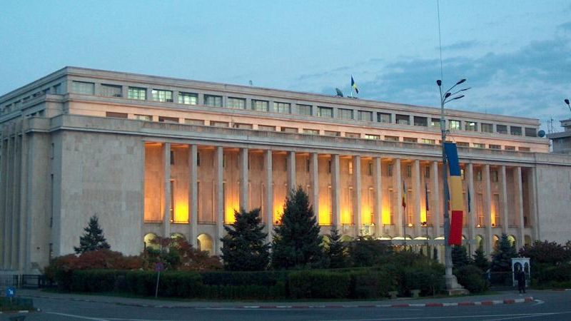 1 Decembrie. Palatul Victoria, deschis publicului de Ziua Națională. Cioloş va fi la Guvern 