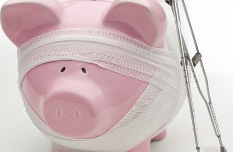 Majorarea salariilor demnitarilor, respinsă în Senat 