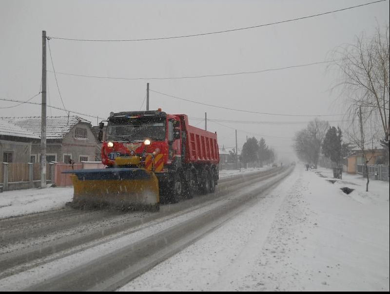 Cum credeți că ar putea fi rezolvată problema deszăpezirii marilor orașe din țară? 