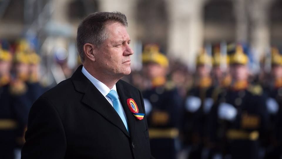 O alarmă falsă la 112 a anunţat că un bărbat înarmat se află în apropierea lui Iohannis