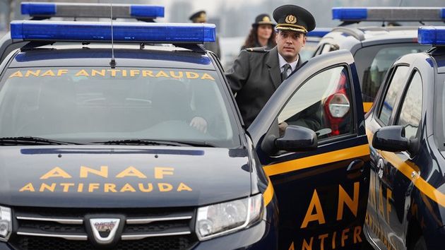 Fiscul te vizitează de-acum acasă. Ce se întâmplă dacă NU deschizi