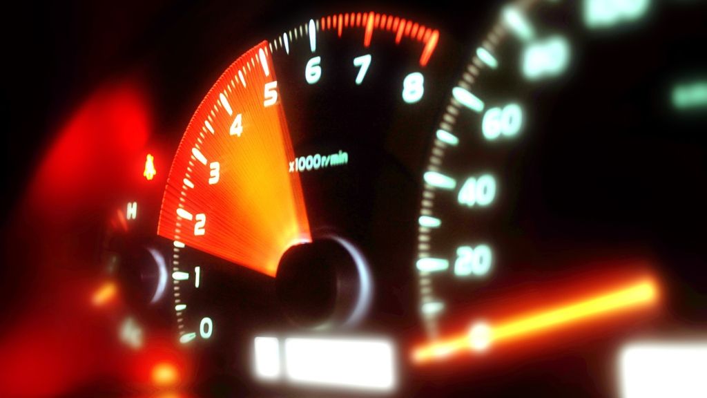 Cum să reduci consumul de combustibil la maşină. Nu trebuie să faci plinul 