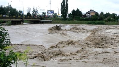 Cod Galben de inundații pe mai multe râuri din țară
