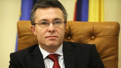 Cristian Diaconescu, despre cazul Corina Crețu: Nu iese fum fără foc 