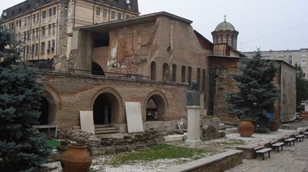 6 locuri bântuite din Bucureşti: tu ştii poveştile din spatele lor? 