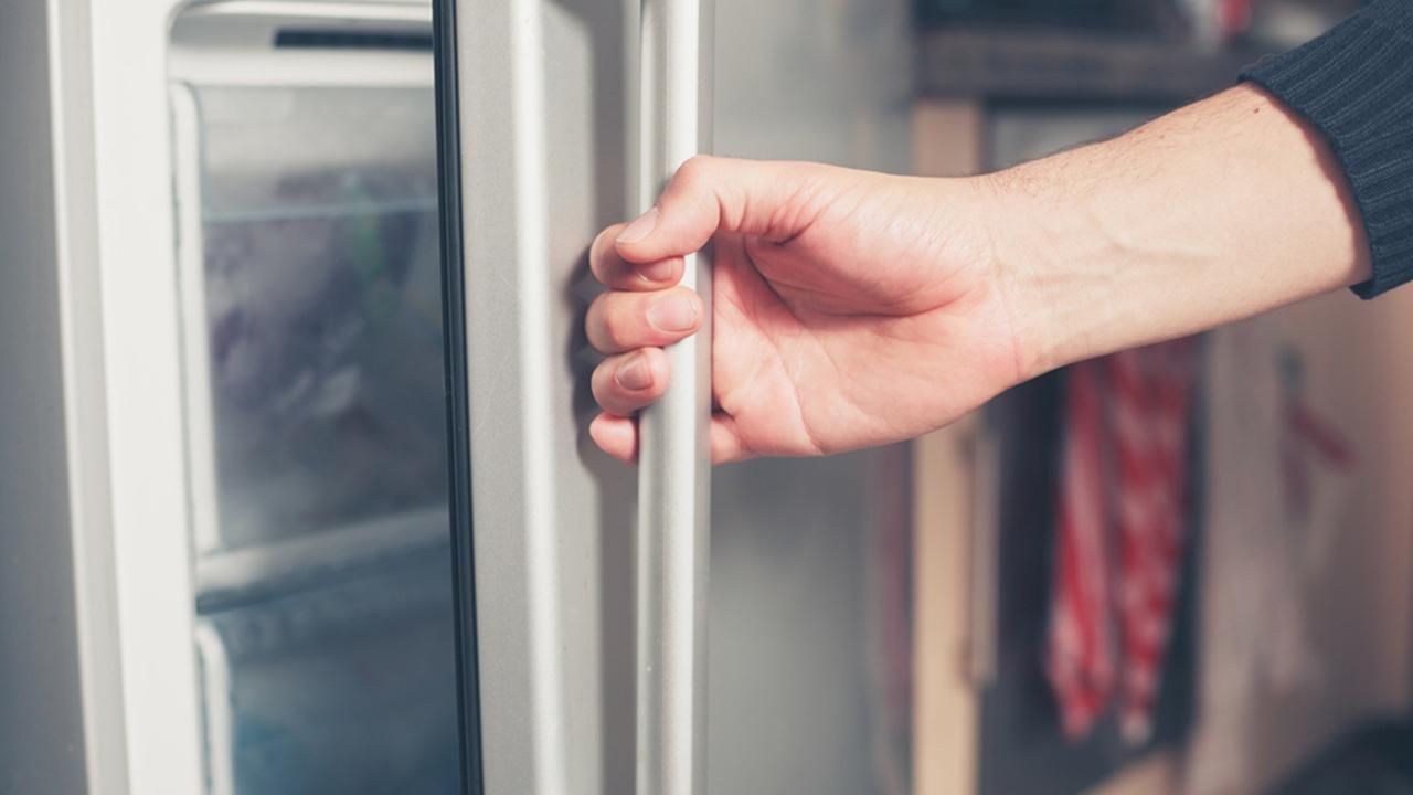 INOVAȚIE Frigiderul care funcţioneză fără curent electric