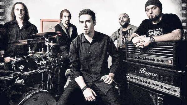 Expoziție cu fotografii ale membrilor Goodbye to Gravity, deschisă în București