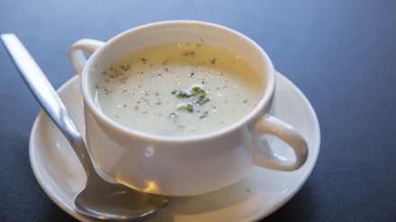 Ciorba de burtă falsă. Alternativa sănătoasă. O rețetă incredibilă cu ingredient surpriză 