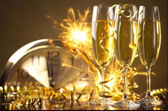 REVELION 2017, obiceiuri și tradiții de Anul Nou. Dacă faci asta, vei avea bani tot anul