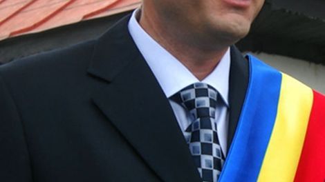 De ce credeți că nu a atacat Guvernul la CCR și legea pensiilor speciale pentru parlamentari?