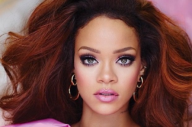 Rihanna concertează în România. Biletele se pun în vânzare 
