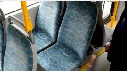 Te vei mai înghesui să ocupi loc în autobuz? Vezi ce se întâmplă cu scaunele 