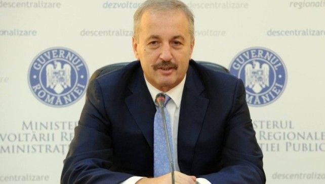 Vasile Dâncu: România are o creştere cu care se împăunează în statistici, dar ea consumă resurse