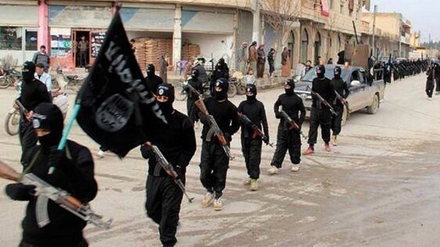 ISIS ţine 400 de ostatici  într-o ofensivă în Siria 