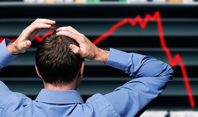 "Ne vom confrunta cu o recesiune economică". Avertismentul Coface pentru Executiv