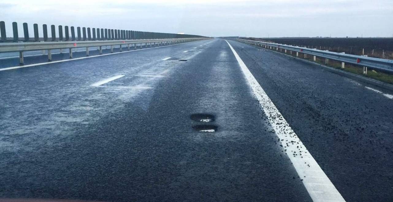 Firma italiană care a construit autostrada surpată vrea despăgubiri 120 de milioane de lei 