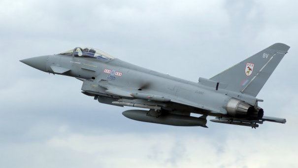 Descoperire revoluţionară: Cum poate zahărul să facă avioanele de vânătoare invizibile!