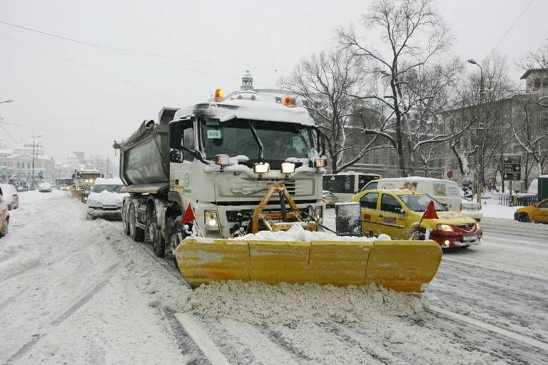 Sunteți mulțumiți de modul în care s-a făcut deszăpezirea în această iarnă? 