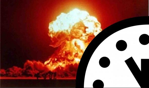 Ceasul Apocalipsei 2016. Mai sunt trei minute până la Sfârșitul lumii