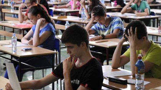 Elevii se întorc astăzi la şcoală. Urmează o perioadă grea pentru ei