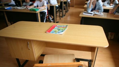 Adio, vacanţă de trei luni. Elevii români, la şcoală şi vara - ce spune proiectul de lege