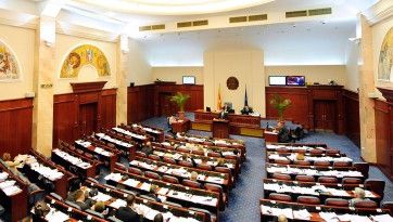 Parlamentul macedonean își anunță dizolvarea înaintea alegerilor legislative anticipate 