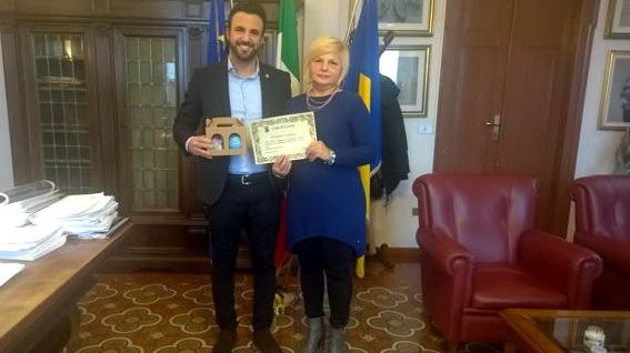 O româncă, premiată în Italia pentru onestitate. Ce a făcut femeia