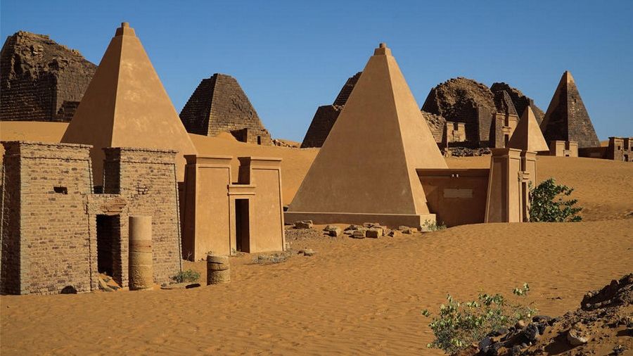 Ţara cu mai multe piramide decât Egiptul. Puţini au curajul să le viziteze