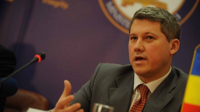 Predoiu: Guvernul Cioloș să nu uite că performanța sa e decontată de PNL. Vrem consultări mai dese