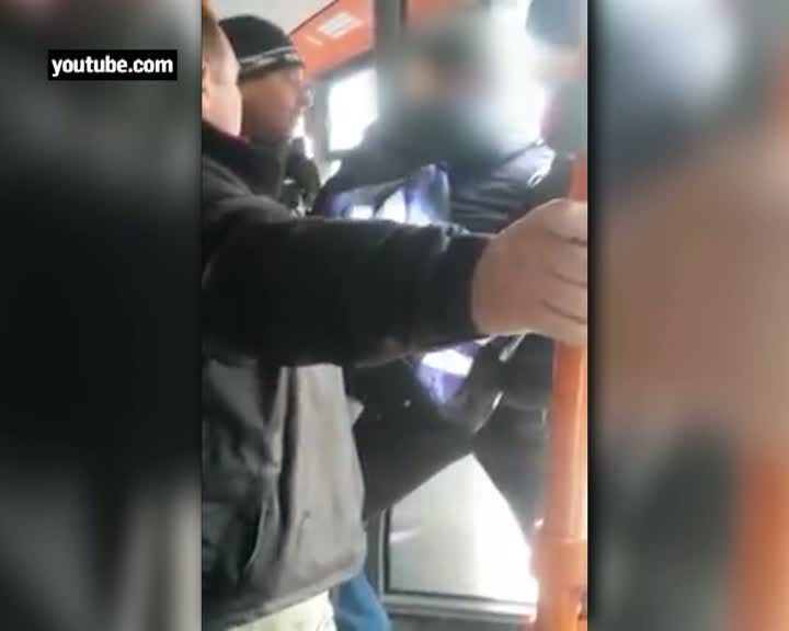 Călător bruscat de controlorii RATB, în Capitală