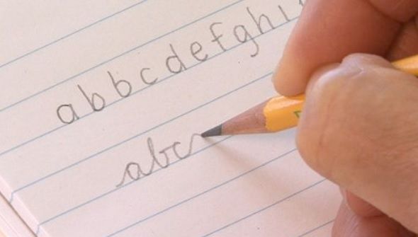7 indicii prin care scrisul îţi poate arăta că suferi de o boală gravă