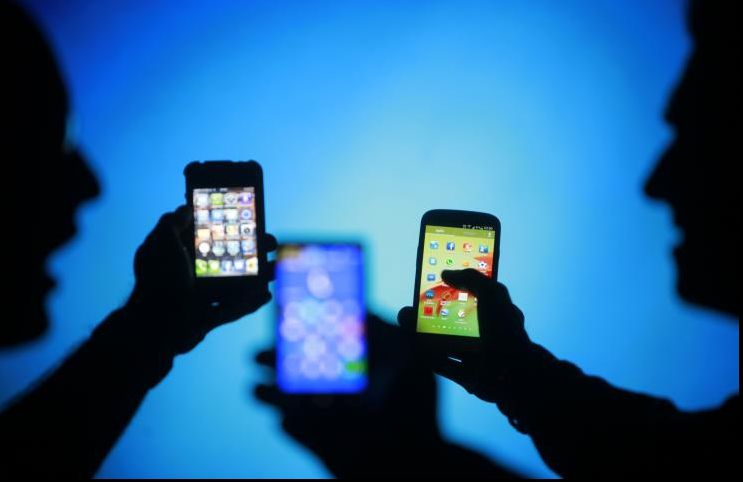 Telefonul îţi merge tot mai greu? Şase sfaturi esenţiale