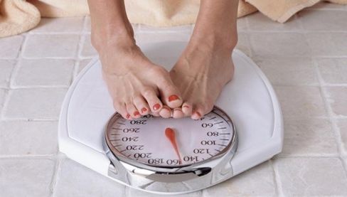 Caz înfiorător şi extrem de rar, la Iaşi. O adolescentă a ajuns în stare gravă la spital: are 18 kg!
