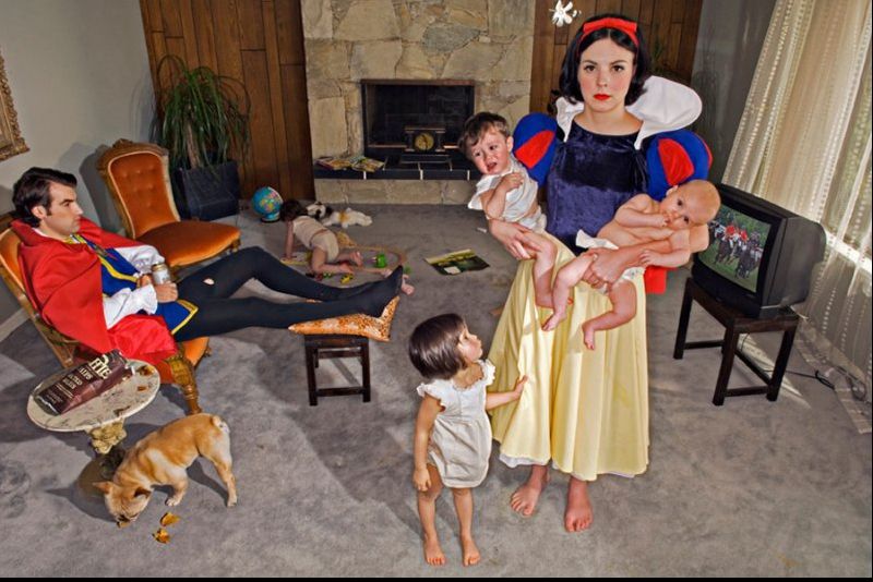 Cum ar arăta prințesele Disney și ce vieți triste ar duce în ziua de azi